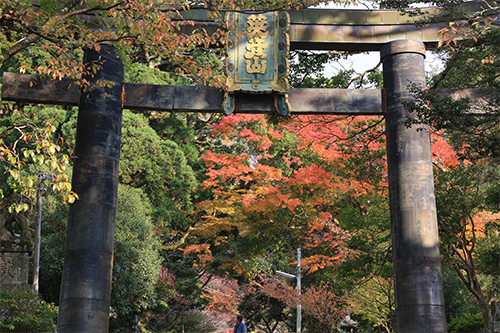 銅の鳥居